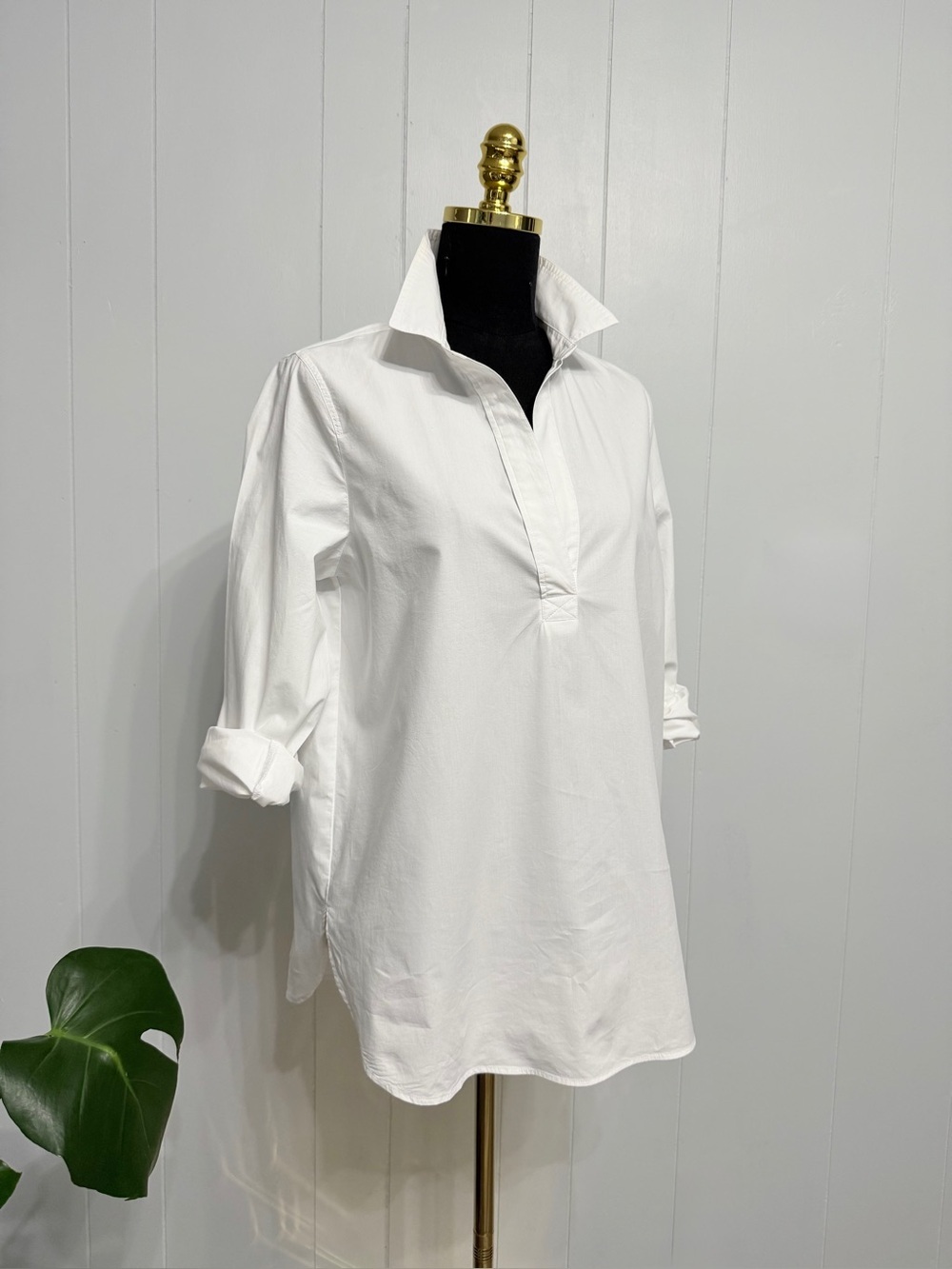 #9)  J. Crew White 98% Cotton 2% Spandex Shirt